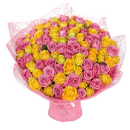 Букет из 101 розовой и желтой розы